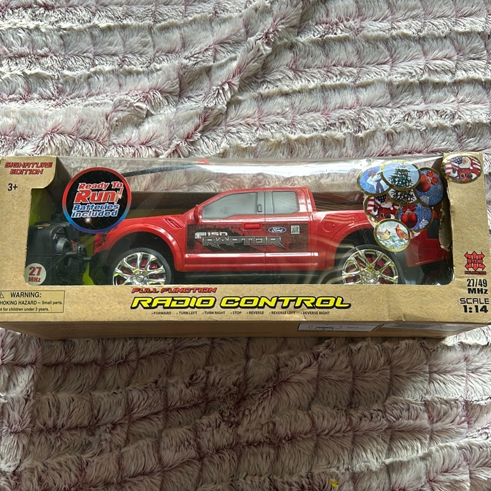 Radio Control Full Function red pick up